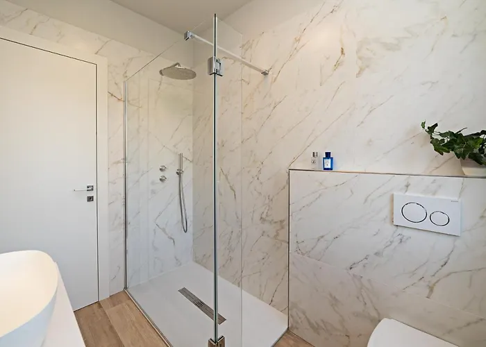 Luxury Orizzonti - Regarda Travel * Bardolino